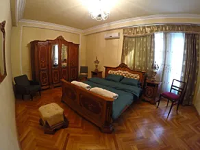Classical Green Hostel - Room