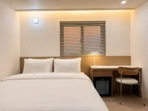 Link B Hotel - Camera