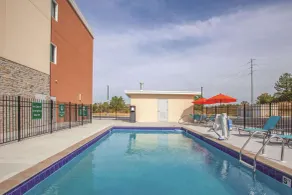 La Quinta by Wyndham Cullman - Piscine
