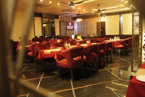 HOTEL RADIANCE PARK RAMPUR - Restaurant