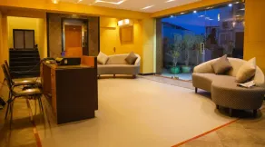 First Inn Hotels Chennai - Rezeption