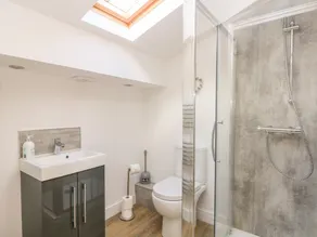 The Croft - Bathroom