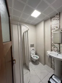 Valoria Hotel - Bathroom