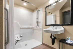 Comfort Inn & Suites Vancouver Downtown City Center - Salle de bain