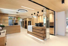 Hotel Steiermarkhof Graz - Aus Holz gebaut, von Hügeln geküsst - Réception