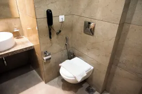 RAAJ SVASTIK INN - Badeværelse