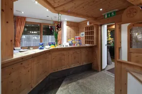 Hotel Astras - Reception