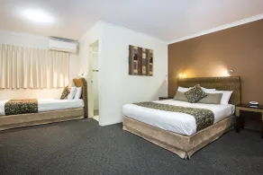 Coral Cay Resort - Room