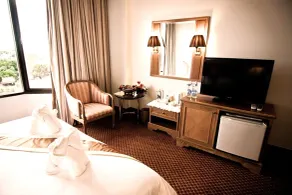 Laithong Hotel Ubon Ratchathani - Chambre