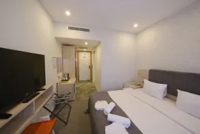 leto city hotel - Room