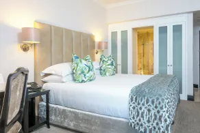 Beverly Hills - Room