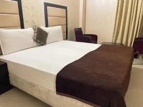 Hotel Ek Noor Residency - Rom