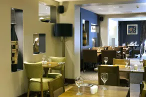 Premier Inn London Ealing - Restaurant