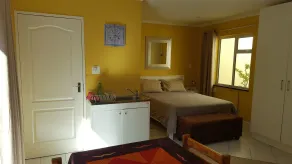 Charming fully fitted double storey Cottage near Constantia Village - Rum