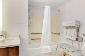 Comfort Suites Whitsett - Greensboro East - Værelse