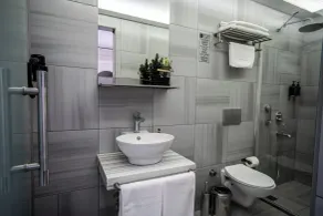 My Dora Hotel - Bathroom