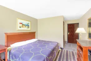 Super 8 by Wyndham Tilton/Lake Winnipesaukee - Chambre