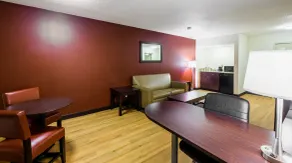 Red Roof Inn PLUS+ South Deerfield - Amherst - Chambre
