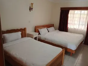 Juniper Green Gardens Resort. - Zimmer