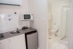 Caboolture Central Motor Inn, Sure Stay Collection by BW - Room