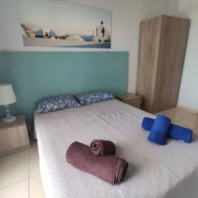 First line houses - Room