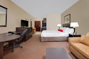 Ramada by Wyndham Camrose - Room