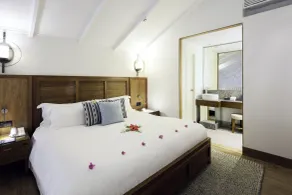Machchafushi Island Resort & Spa Maldives, The Centara Collection - Habitación