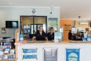 Napier Beach TOP 10 Holiday Park & Motels - Rezeption