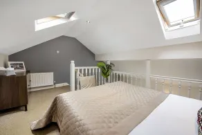 Finding My Palace in Tooting - Zimmer