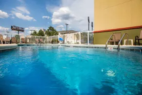 Econo Lodge Valdosta Mall Area - Piscine