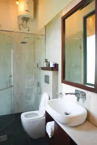Montagna Luxury Hotel - Bathroom