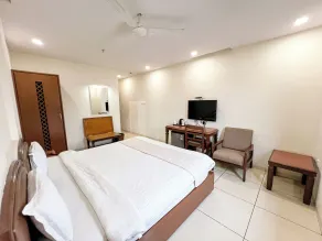 THE GRAND KD HOTEL - Camera
