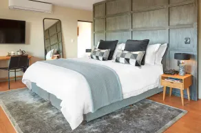 The Cliffside Boutique Getaway - Room