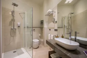 Welldone Cathedral Suites - Badeværelse