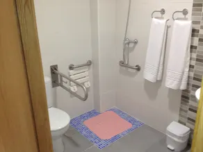Pension La Puntica - Badezimmer