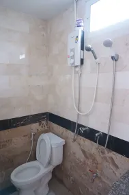 B and B Hotel - Salle de bain