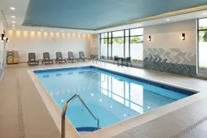 TownePlace Suites by Marriott Victoria Airport Sidney - Piscina