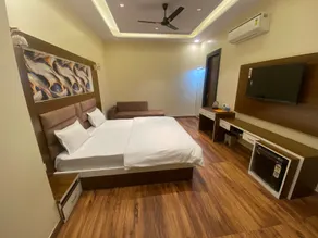 Pink Mahal Hotel & Resort - Chambre