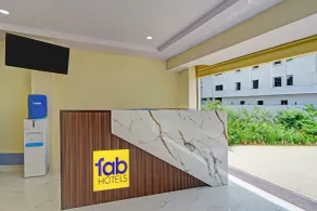Fabhotel Srikara Grand Luxury Rooms - Reception