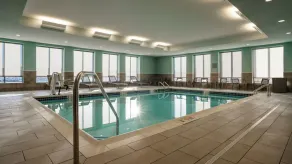 Courtyard by Marriott Madison - Piscine