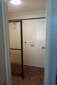City Gardens Motel - Bathroom