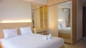 Strategic Studio Apartment at Beverly Dago with Mountain View By Travelio - Habitación