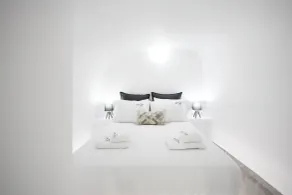White Side Suites - Room