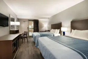 Travelodge Hotel by Wyndham Saskatoon - Chambre