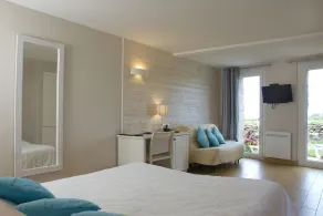 Logis Hôtel Vent d'Iroise - Room