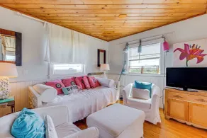 Walk to the Beach: Pet-friendly Gem in Biddeford! - Interiör