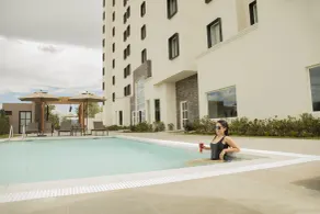 Staybridge Suites Silao by IHG - Piscine