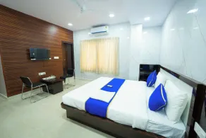 Sri Sai Saara Inn - Camera