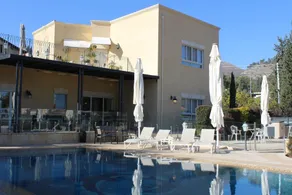 Villar - Pool