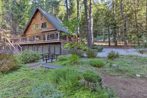 Near Vineyards: Cabin w/ Hot Tub in Pollock Pines! - Innenbereich
